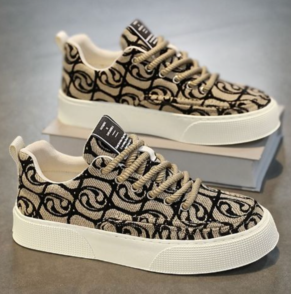 Men’s Low-Cut Casual Sneakers
