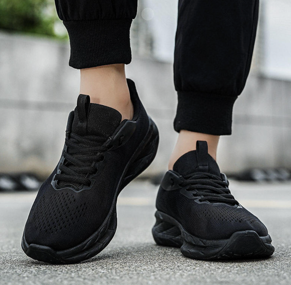 Men’s Trendy Versatile Sneakers