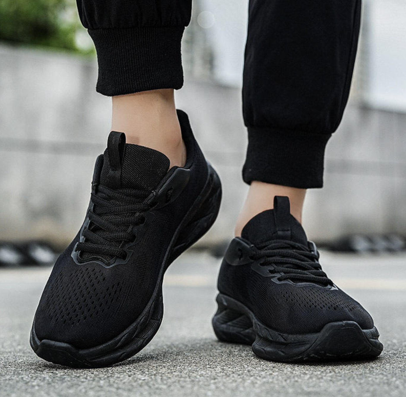 Men’s Trendy Versatile Sneakers